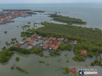 BMKG ingatkan cuaca ekstrem, dari panas maksimum hingga banjir rob Jumat ini