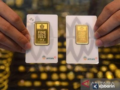 Emas Antam kembali naik awal pekan ini jadi Rp2,3 juta per gram