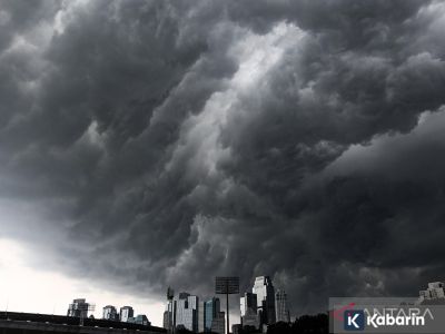 BMKG prakirakan seluruh Jakarta akan turun hujan di Minggu siang