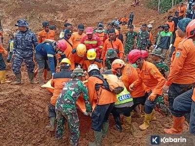 Update longsor Cilacap: Satu korban ditemukan, 11 masih dalam pencarian