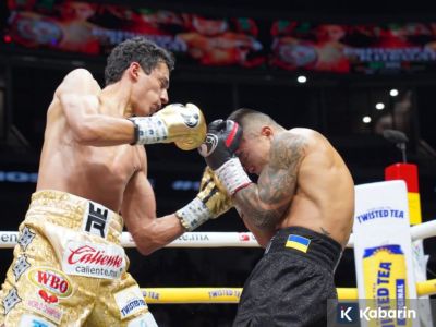 Rafael Espinoza pertahankan gelar dunia WBO dengan TKO