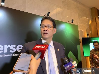 Menkeu Purbaya tegas menolak untuk legalkan 'thrifting'