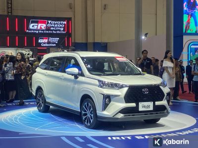 Veloz Hybrid resmi hadir dengan produksi lokal dan harga khusus di GJAW 2025