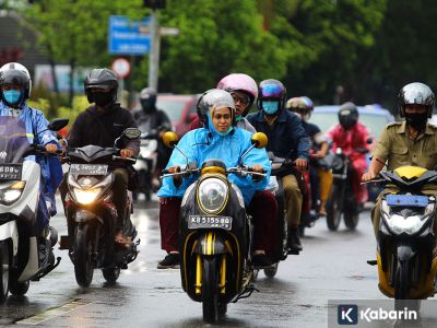 Sebagian besar wilayah di Indonesia diprediksi hujan ringan hari Kamis ini