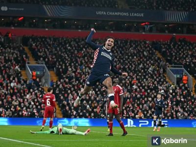 Liverpool dipecundangi PSV dengan skor 1-4 di Anfield