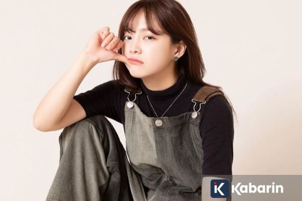 Kim Se-jeong Bahas Perpanjangan Kontrak dengan Jellyfish Entertainment