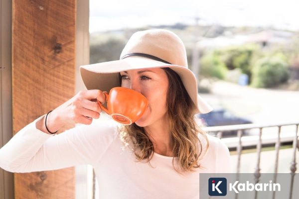 Kapan Waktu Terbaik Minum Teh & Bagaimana Dampaknya bagi Kesehatan? Ini Penjelasannya
