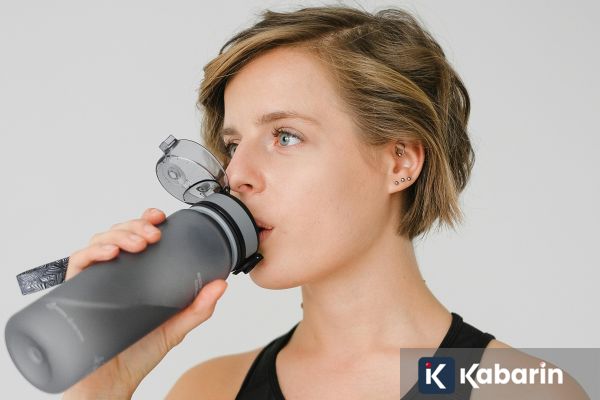 Tips aman pakai botol tembaga agar tetap sehat