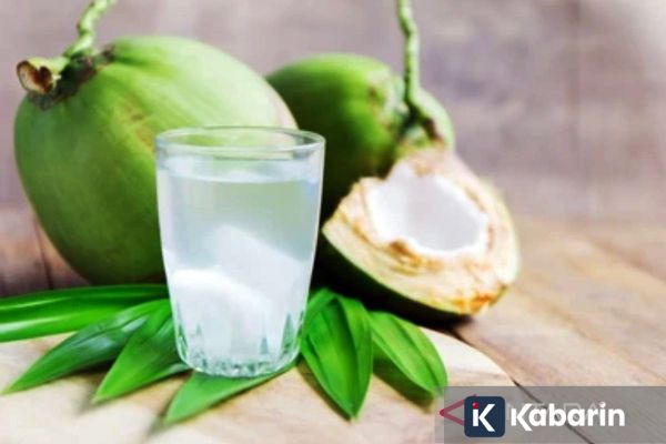 Manfaat Air Kelapa dan Waktu Terbaik untuk Meminumnya