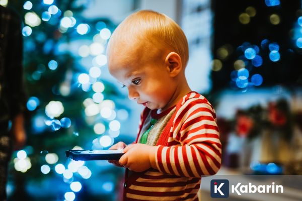 Studi sebut penggunaan ponsel yang terlalu cepat bisa ganggu kesehatan anak