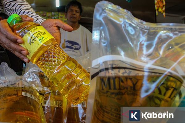 Pemerintah Pertahankan HET Minyakita Rp15.700 per Liter, Fokus Perkuat Distribusi