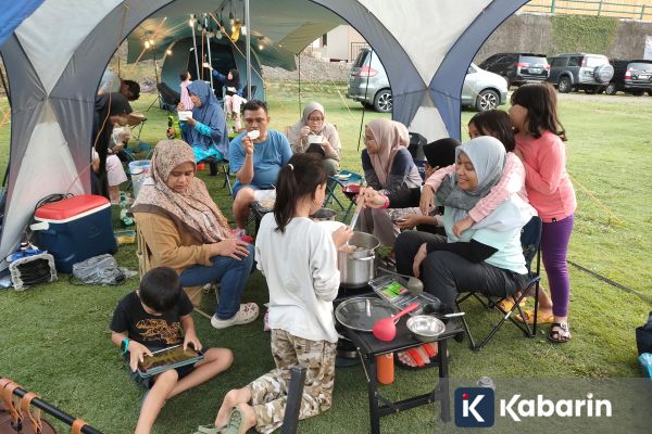 Fenomena Anak Tengah yang Sering Merasa Kurang Dianggap di Rumah