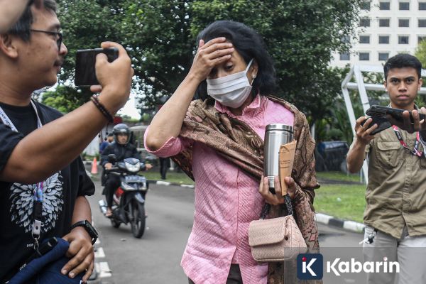 KPK Periksa Rini Soemarno soal Holdingisasi BUMN Migas Kasus PGN–IAE
