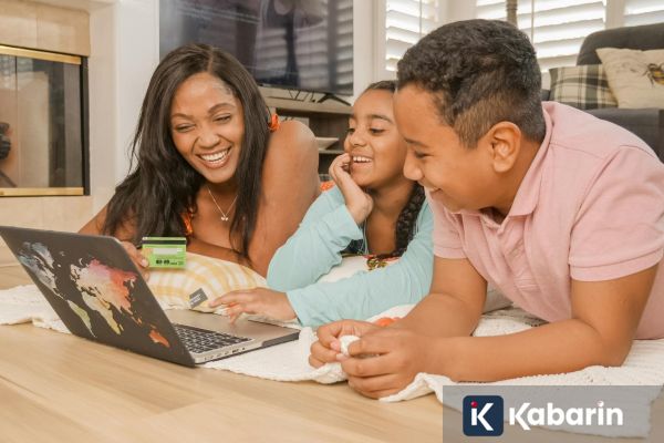 Keluarga harus menumbuhkan suasana aman supaya anak nyaman bercerita