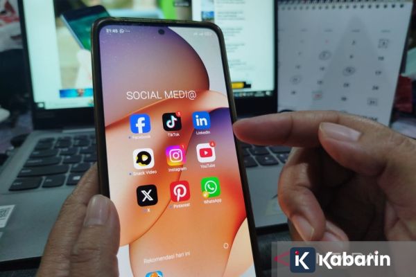 "Oversharing" di Media Sosial Bisa Dicegah Lewat Empati dan Kontrol Diri