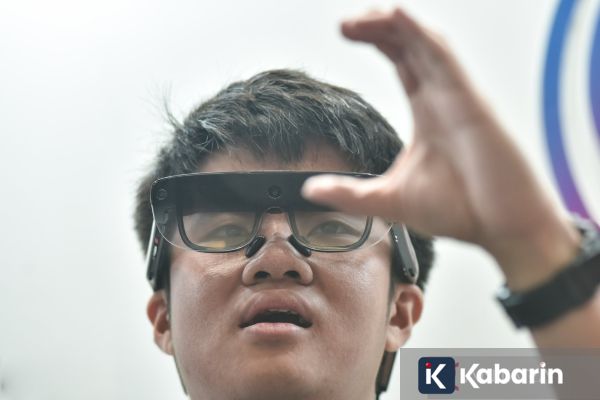 Apple Alihkan Fokus dari Vision Pro ke Pengembangan Kacamata Pintar