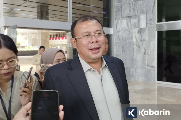 Wakil Ketua DPR Dorong Kemenag Perketat Perizinan dan Pengawasan Pesantren