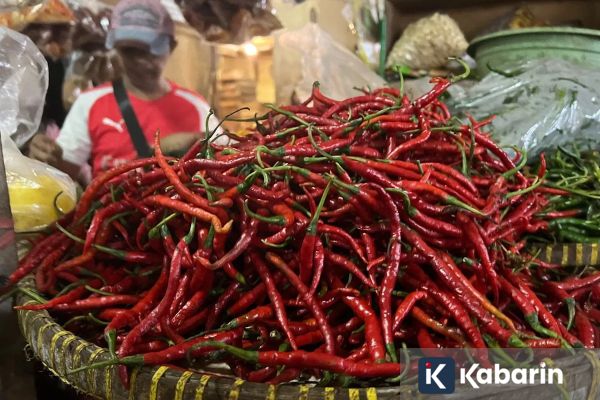 Harga cabe rawit turun, tapi bawang merah naik