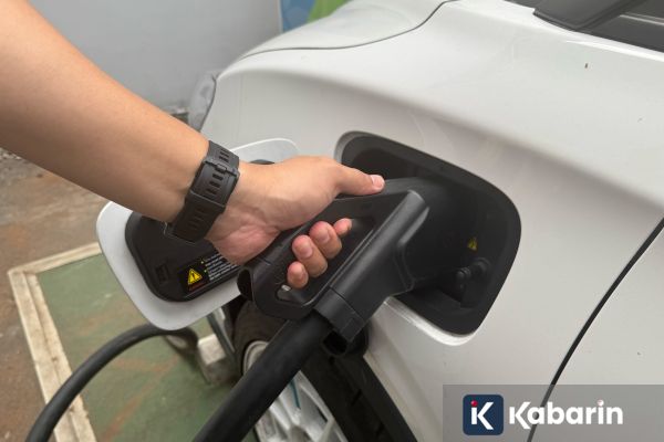 Di China, Pengisi Daya Kendaraan Listrik Bisa Datang ke Lokasi Mobil