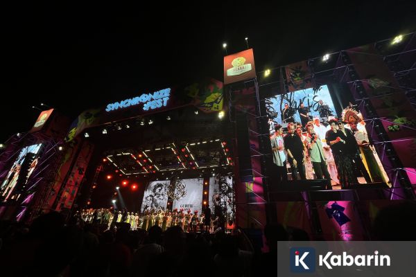 Guruh Gipsy ramaikan Synchronize Fest 2025 dengan penampilan berbalut budaya