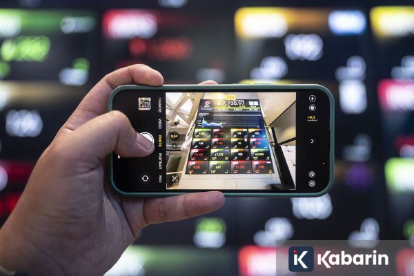 IHSG melonjak, sentimen positif dari kebijakan moneter dan stimulus ekonomi