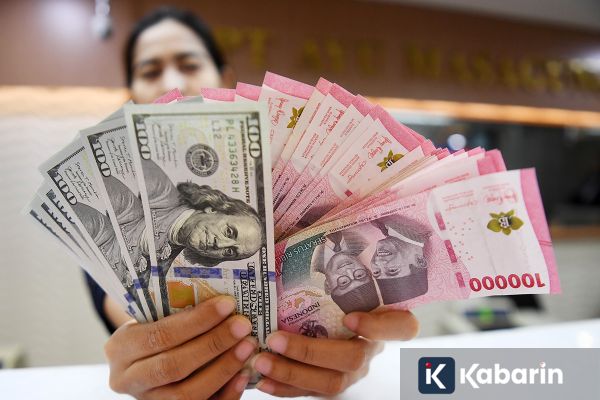 Usai Libur Lebaran Rupiah Melemah ke Angka Rp16.920 per Dolar AS