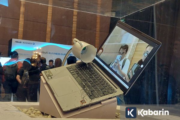 ASUS hadirkan ExpertBook PM3 dengan desain ringkas dan fitur AI canggih