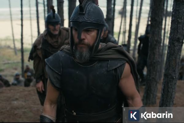 Tom Holland Dalami Teknik Pengambilan Gambar dengan Kamera IMAX