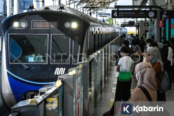 Pramono Ingin Pengguna MRT Jakarta Tembus Jutaan Penumpang
