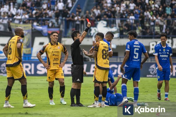 Laga Panas Persija vs Persib Dipindah ke Samarinda Demi Keamanan