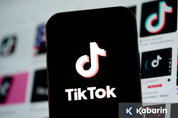 Inggris Buka Layanan Konsultasi Penggunaan Medsos pada Anak