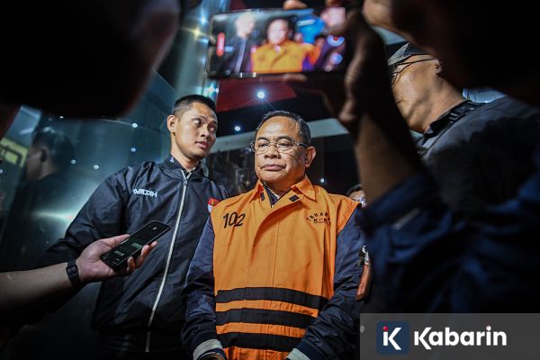 Kemendagri Pastikan Pemerintahan Pati dan Madiun Tetap Berjalan