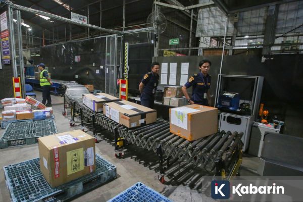 Penutupan Selat Hormuz Bisa Sebabkan Kenaikan Bea Logistik Global