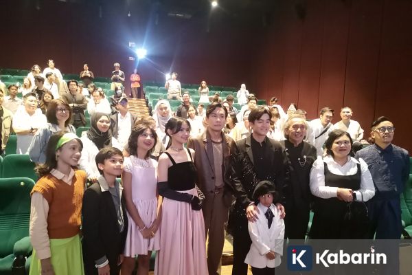 Ulasan Film "Surat untuk Masa Mudaku", Membasuh Luka di Ruang Ambang