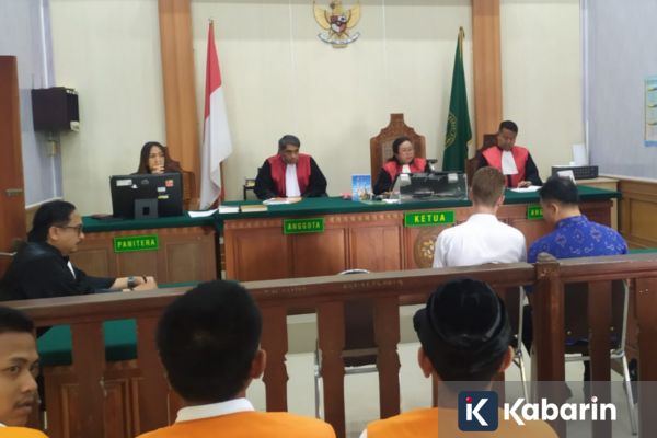 WN Inggris Dituntut 11 Tahun Penjara Usai Seludupkan Kokain ke Bali