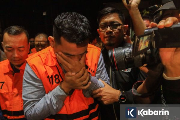 KPK Dalami Kasus Impor Barang KW, Pemilik Blueray Cargo Akhirnya Menyerahkan Diri
