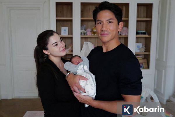Pangeran Mateen Sambut Kelahiran Putri Pertamanya