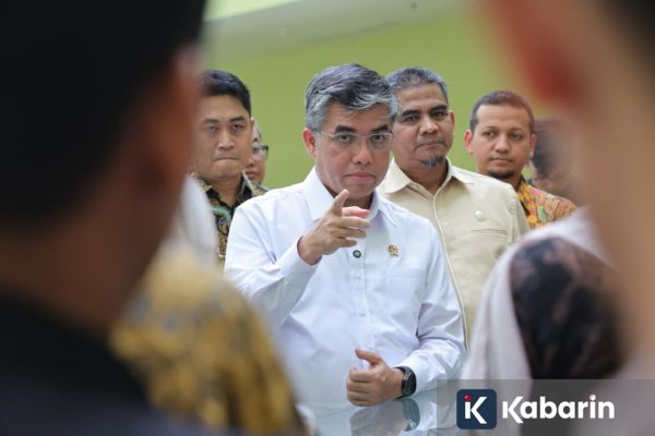 Kemenaker Sesuaikan Uang Saku Program Magang Nasional dengan Standar Upah Minimum