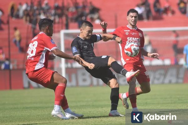 Semen Padang Bidik Poin di Kandang Arema