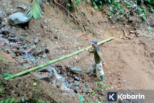 Akses Curug Cibeureum-Salabintana Ditutup Sementara Akibat Longsor