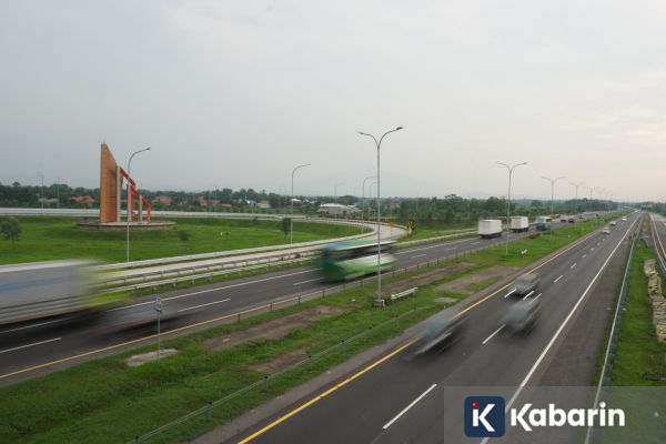 396 Ribu Kendaraan Melintasi Tol Cipali Selama Libur Imlek