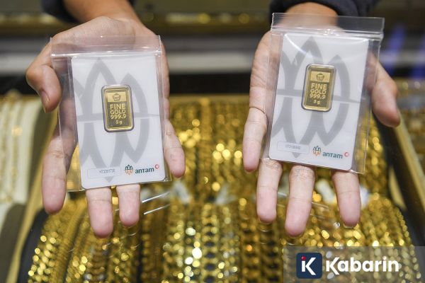 Harga Emas Antam Turun Tipis di Awal Pekan, Kini di Level Rp2,992 Juta/Gram