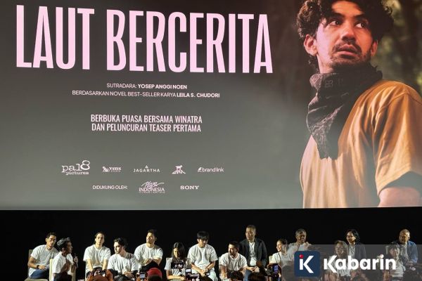 Reza Rahadian Dalami Karakter Laut Lewat Novel dan Obrolan Santai