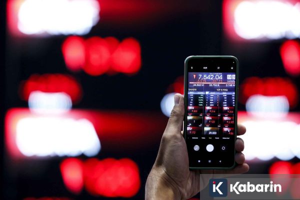 IHSG Melemah di Awal Pekan di Tengah Ketegangan AS dan Iran