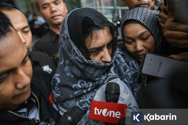 KPK Ungkap Direktur Perusahaan Keluarga Bupati Pekalongan Ternyata ART