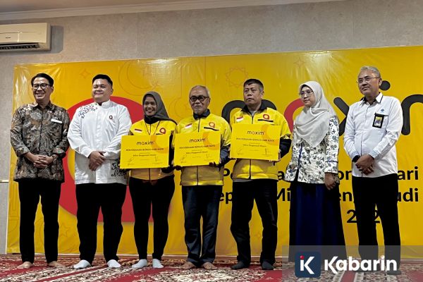 Maxim Berikan BHR kepada 50 Ribu Lebih Mitra Pengemudi