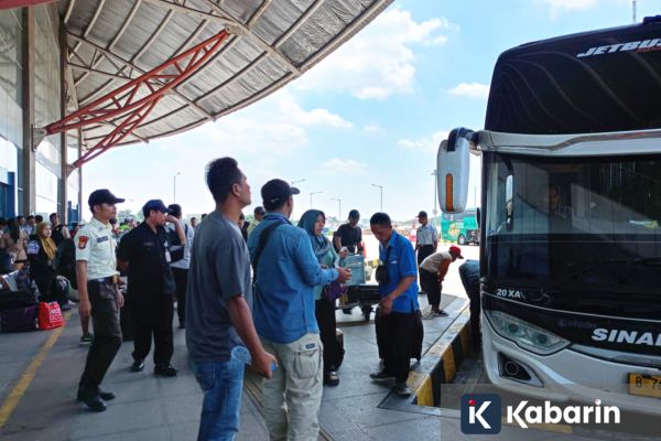 Jelang Mudik, Penginapan Rp15 Ribu di Terminal Pulo Gebang Diserbu