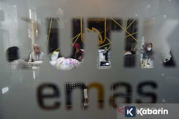 Harga Emas Antam Naik Rp8.000 pada Rabu Pagi Jadi Rp2,99 Juta per Gram