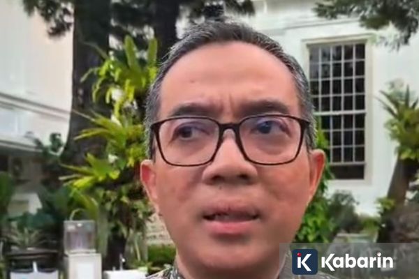 Presiden Minta Perguruan Tinggi Percepat Kajian Efisiensi Penggunaan BBM