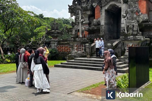 TMII Hadirkan Pawai Budaya dan Tari Kecak untuk Meriahkan Libur Lebaran